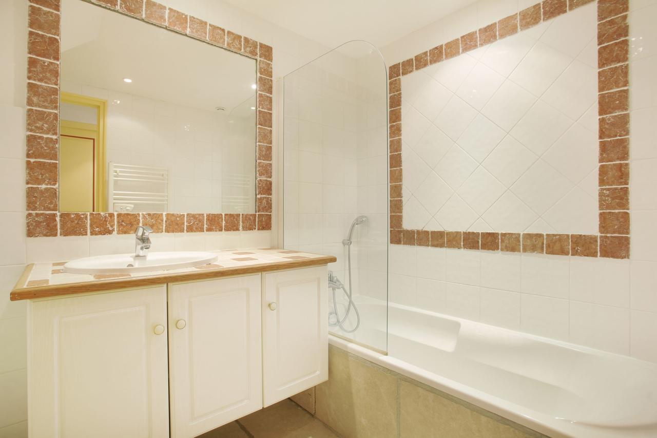 Residence Odalys La Bastide Des Chenes Горд Екстериор снимка