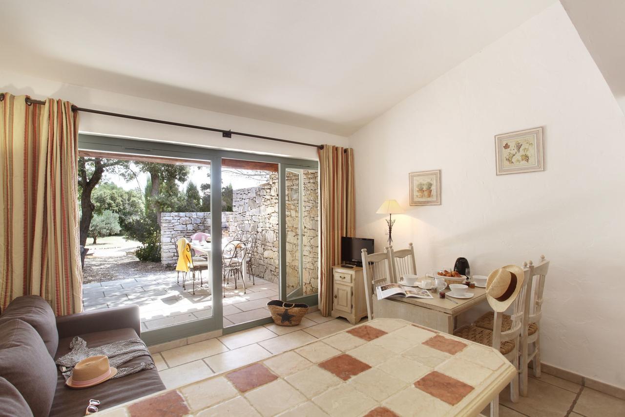 Residence Odalys La Bastide Des Chenes Горд Екстериор снимка